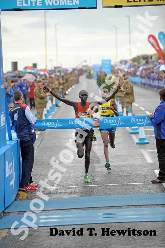 Wilson Kipsang taking part in the 2012 BUPA GNR. 